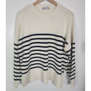 Zara Women's Sz. XL Black & White Oversized Long Sleeve Crew Neck Sweater